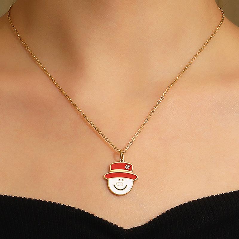 Trendy Snowman Pendant Necklace: Titanium Steel, Light Luxury Design, Cute Christmas Jewelry for Women.