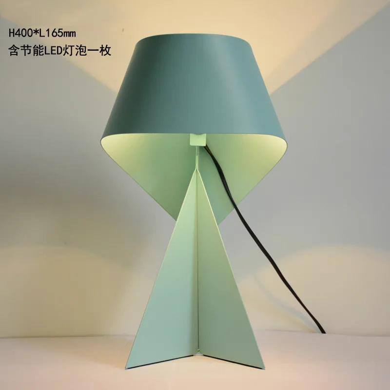 

Минималистская настольная лампа, черно-белая лампа-оригами, декоративный светильник для гостиной, спальни, прикроватный светильник зелёный
