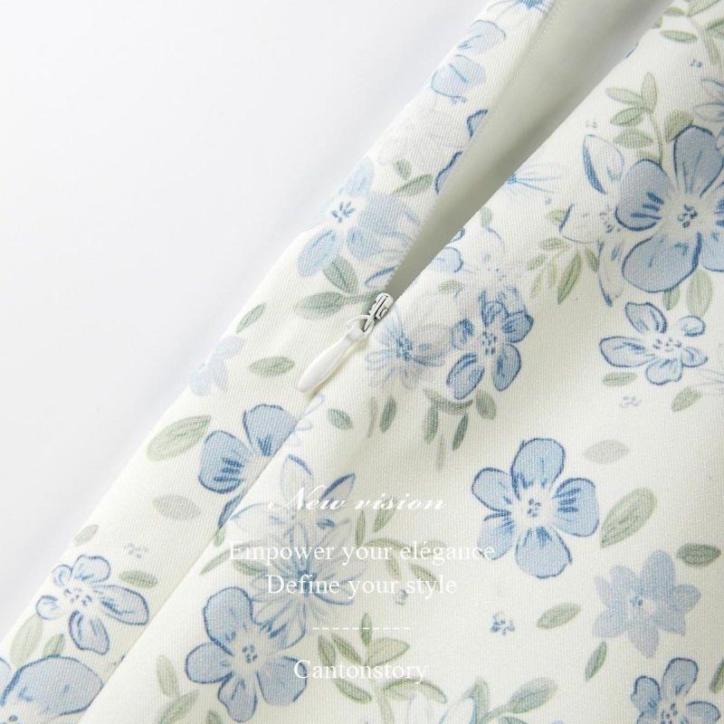 Sommer 2026 Blauer Blumiger High-Waist A-Linien Minirock