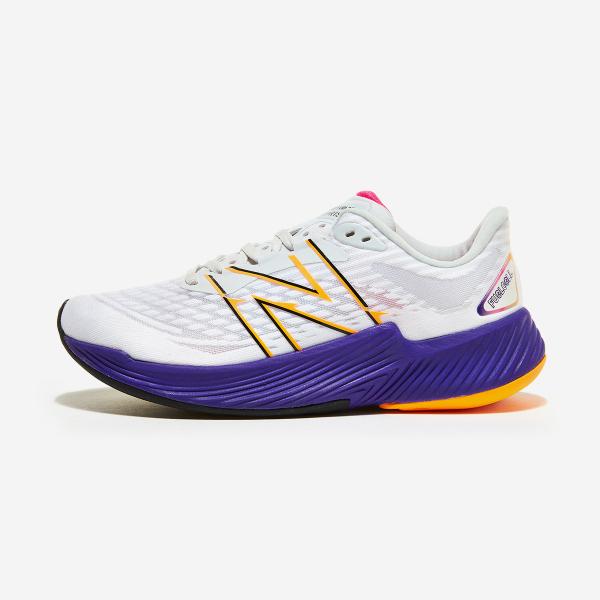 

NewBalance WFCPZLV2 Женская обувь 240