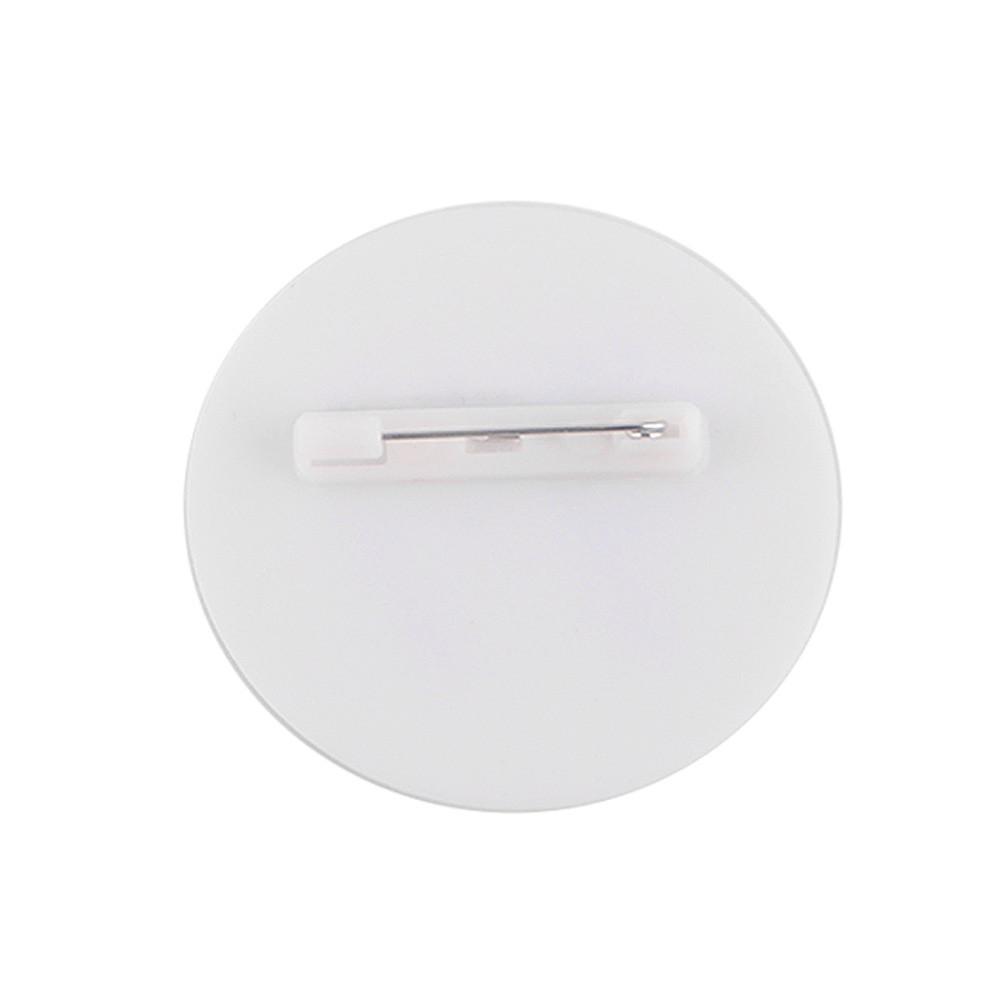 Hunter X Hunter Cartoon Character Brooch Badge With Electroplated Finish For Cosplay And Collectors