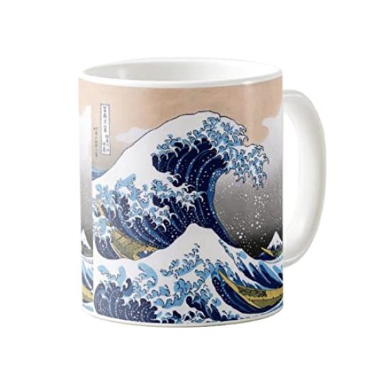 Katsushika the Great Wave Off Mug from Views of Mount Photo Mug Hokusai's "Under Kanagawa" Thirty-six Fuji (Ukiyo-e Series) (A Close-up)
