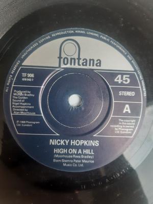 7inch Record NIGEL HOPKINS - High On A Hill TF906 Fontana 1991 UK Pop Used