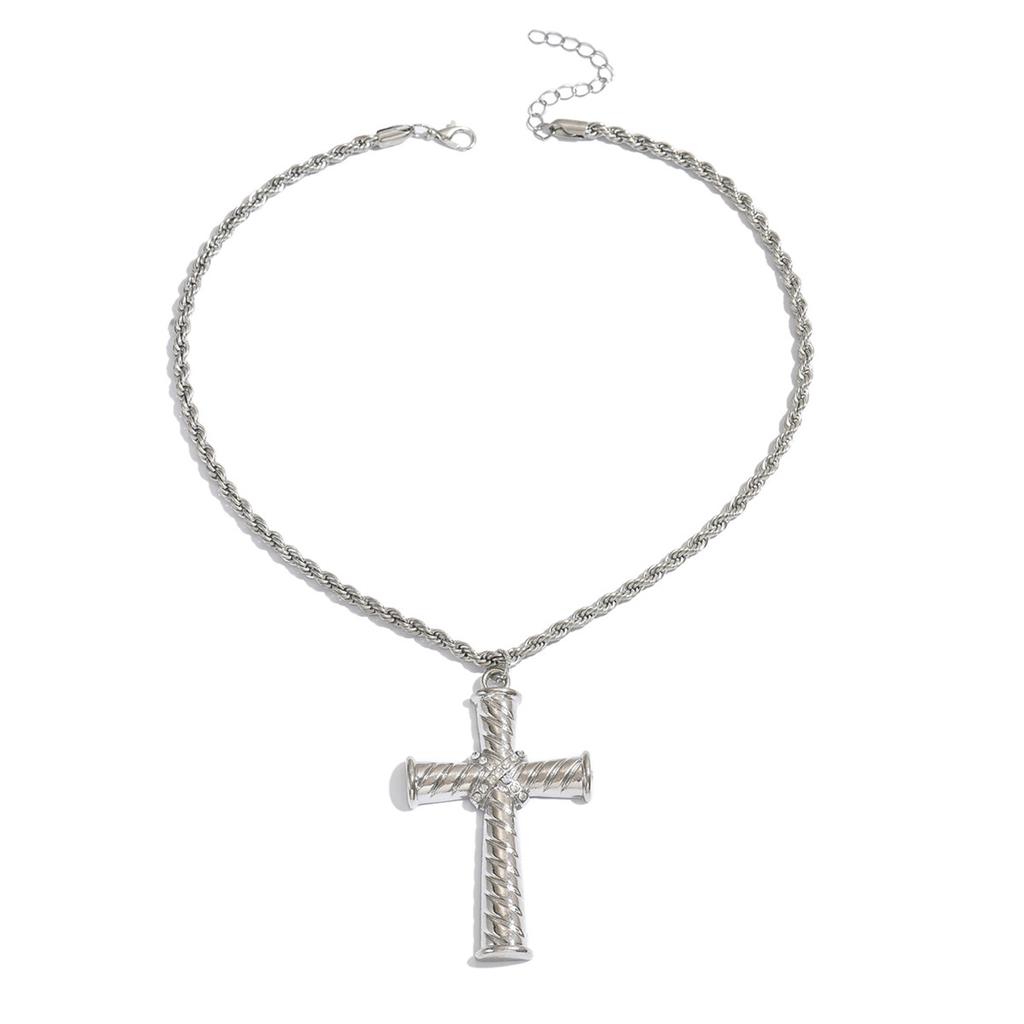 European and American Fashion Simple Thread Rotating Cross Necklace Personalized Diamond-encrusted Versatile Twist Thick Chain Neck Chain