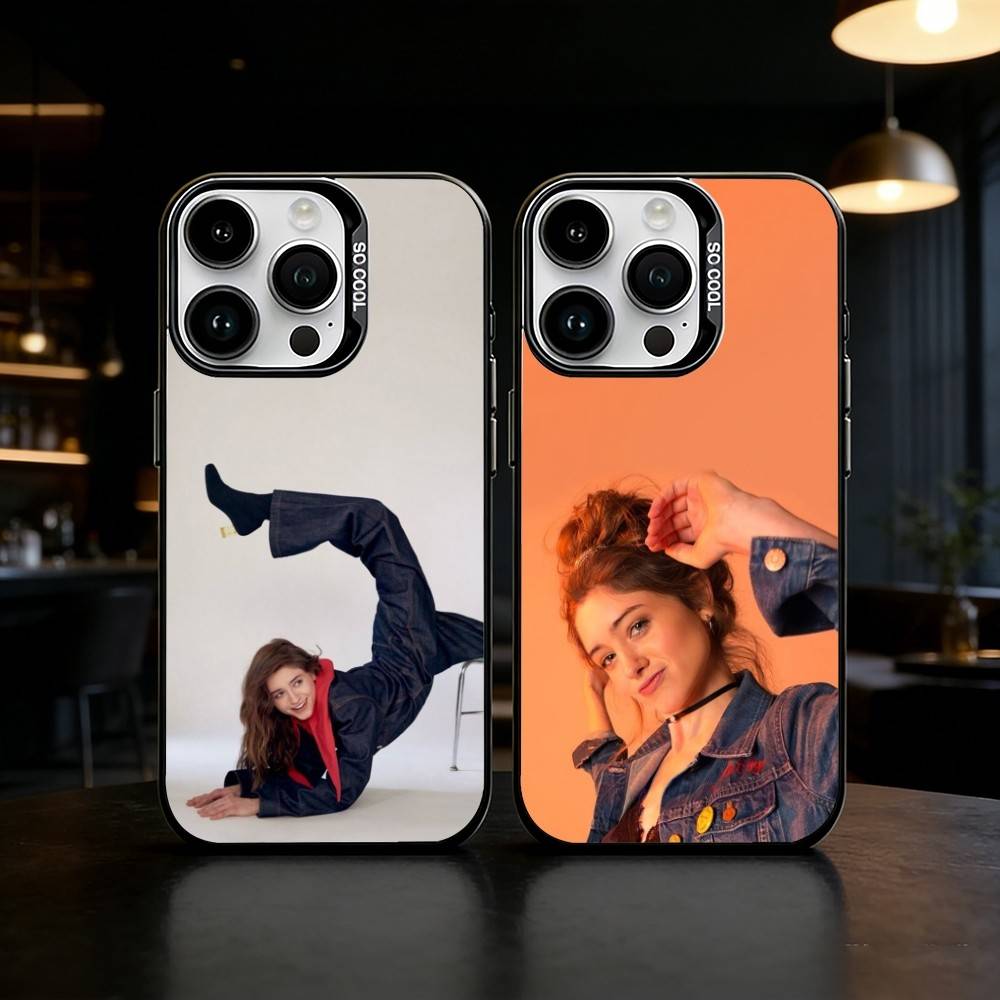 Retro Chic Vibe Natalia Dyer Phone Case For iPhone 17,16,15,14,13,12,11,Pro Max,Plus Candy Silver Cover