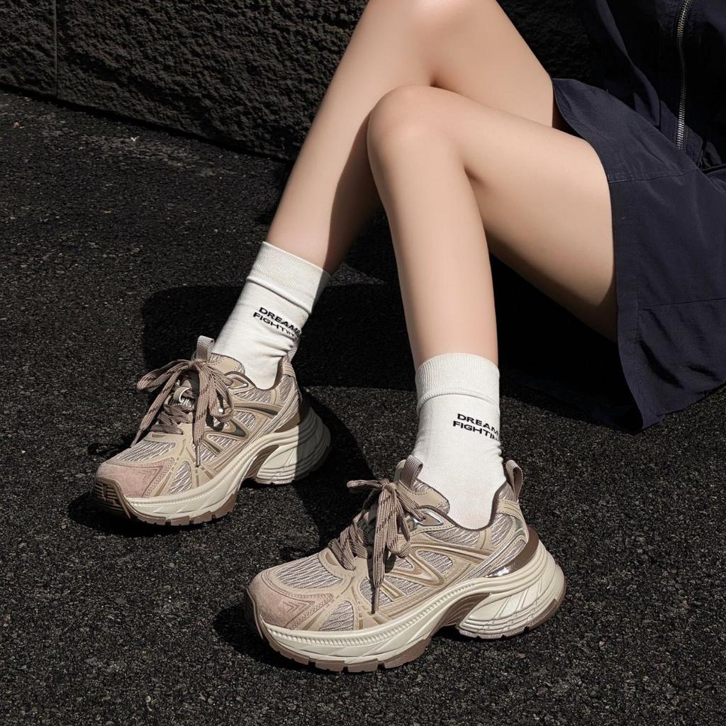 2025 summer new mesh breathable platform dad shoes women's versatile casual fashion lightweight niche sports shoes ins