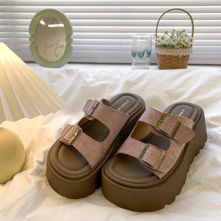 Thick-soled heightening slippers women's summer outer wear 2025 new versatile one-word drag with skirt retro Birkencool slippers