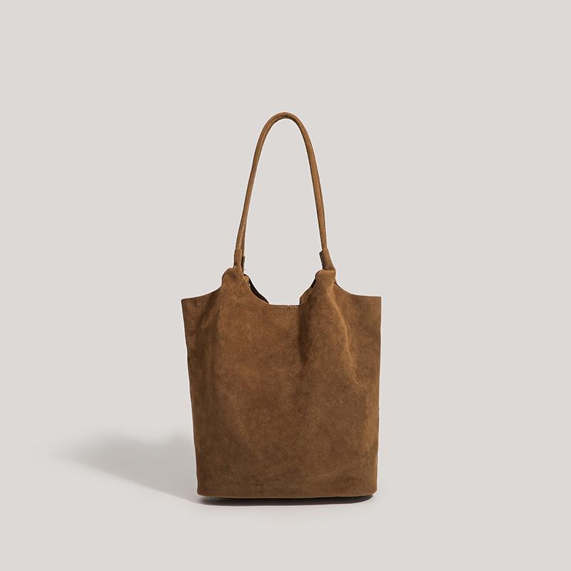 

Ретро осенне-зимняя сумка-тоут нишевая новая большая вместительная подмышечная мягкая плечевая простая сумка коричневый