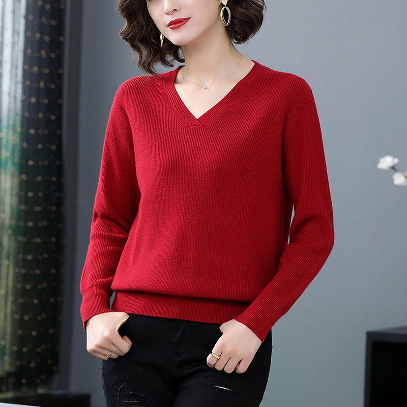 Plus Size Women's V-Neck Knitted Pullover Sweater - Autumn/Winter Loose Fit