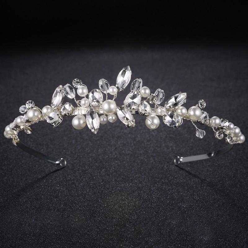 Handmade Pearl Hair Hoop Wedding Bridal Photoshoot Daily Wear Sweet Floral Headband Womens Elegant Accessory