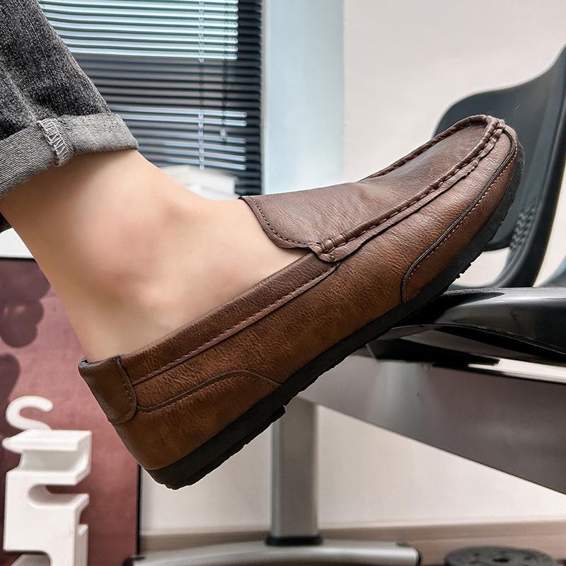 Fashion Man Leather Shoes Handmade High-quality Loafers Summer New 2025 Outdoor Casual Driving Shoes Sneakers Men Luxury Large Size