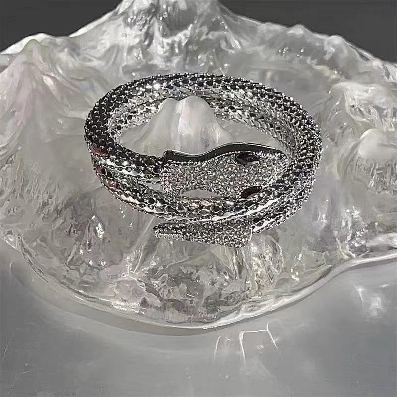 Snakeshaped Chic Alloy Zircon Bracelet For Women Unique And Fashion Forward