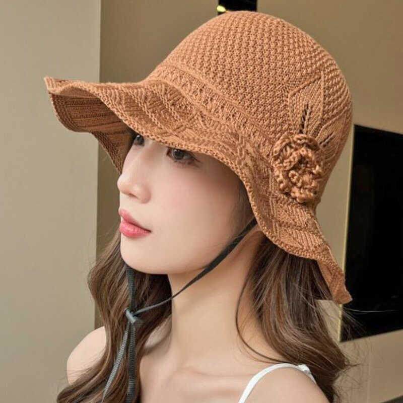 Women Floral Crochet Bucket Hat Ruffle Wide Brim Sun Hat with Chin Strap Breathable Hollow Knit Fisherman Cap for Outdoor Travel Sun Protection