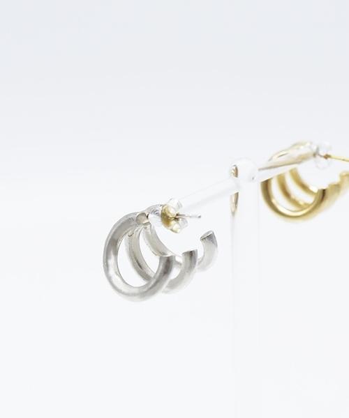 Bonbeau Merry Hoop Simple Earrings Simple Twisted Earrings
