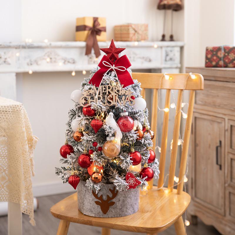45cm Snow-Flocked Christmas Tree Set with DIY Ornaments - Perfect for Holiday Decor