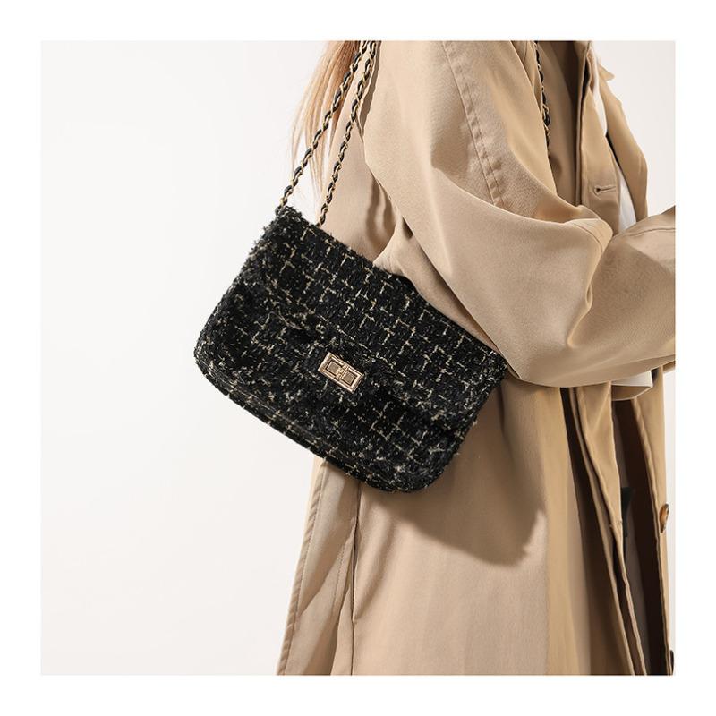Chic Woven Cotton Shoulder Bag Women Fashionable Single Strap Crossbody Tote Handbag