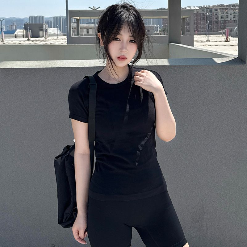 Spring and Summer New Seamless Stretch Yoga T-shirt Slim Fit Quick-Drying Sports Short Sleeve Women Running Outdoor Breathable Fitness Top