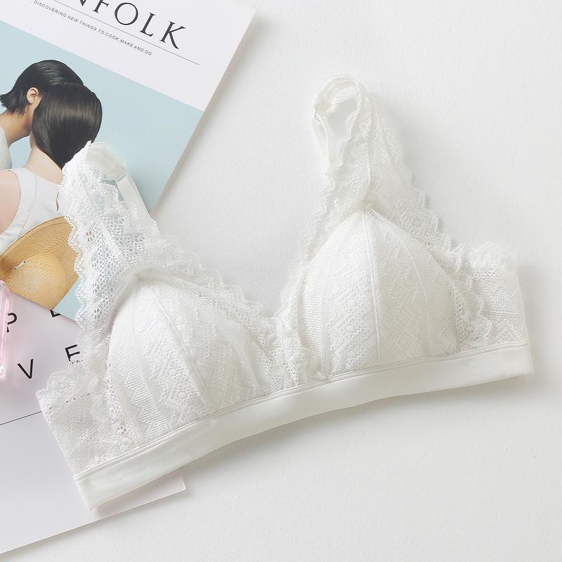 

Sexy Lace Mulberry Silk Triangle Bra - Comfortable French Lingerie with Adjustable Straps Small