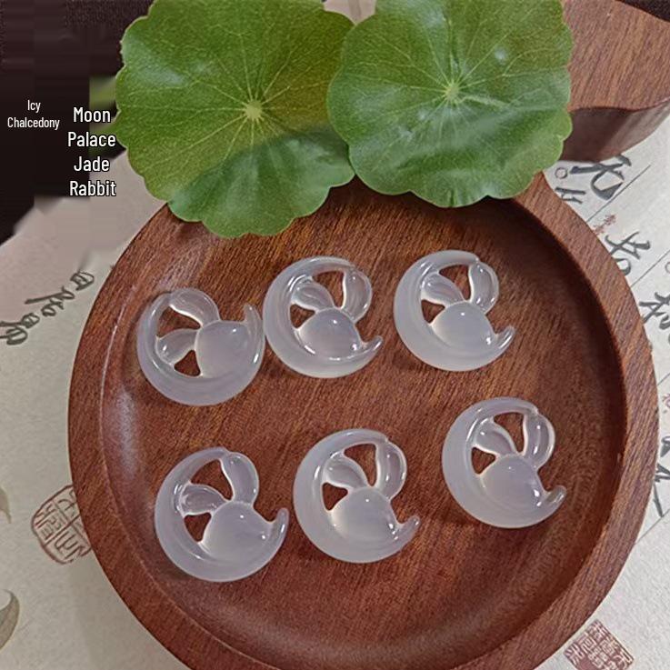 Natural White Chalcedony Moon Rabbit 3D Pendant - Ice Style