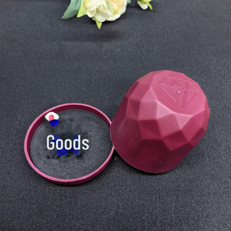 

«Набор кубков для игры в приглушенные кости»: Премиальный настраиваемый шейкер с подставкой для дома и бара. Silencer коричневый