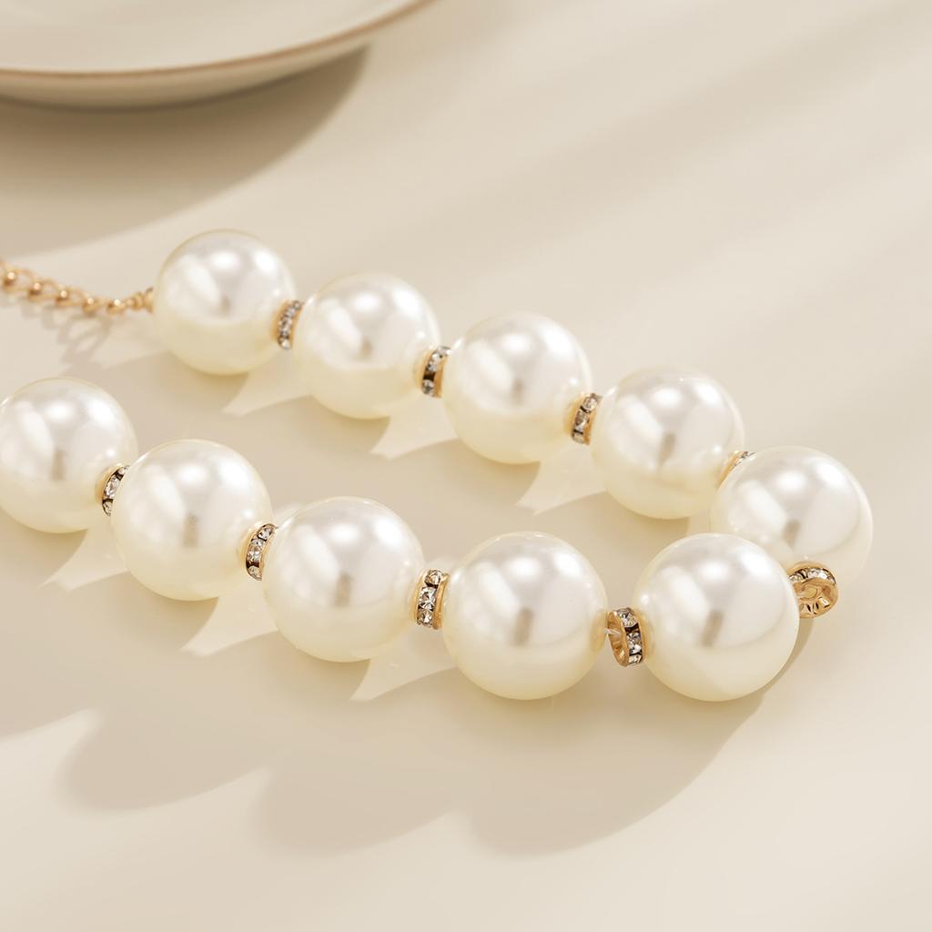 Xiaoxiangfeng fashion beaded versatile necklace, rhinestone design imitation pearl necklace