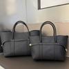 Niche vegetable basket bag handbag women's bucket bag new shoulder small crossbody cowhide tote bag