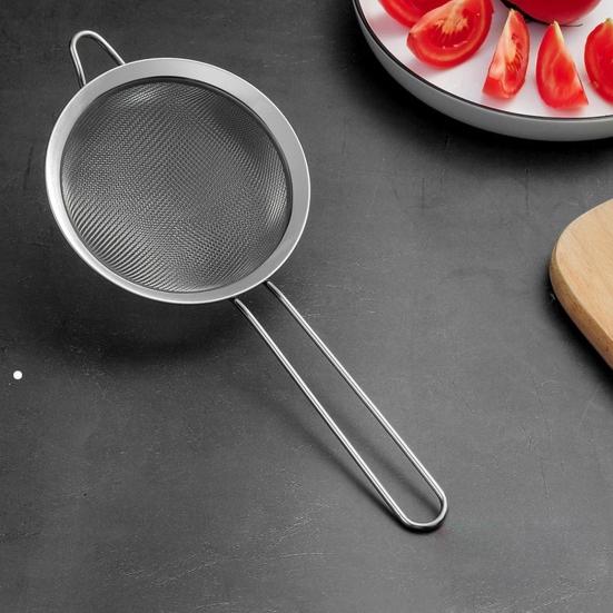 Stainless Steel Fine Mesh Strainers with Handle for Kitchen Flour Sieve Food