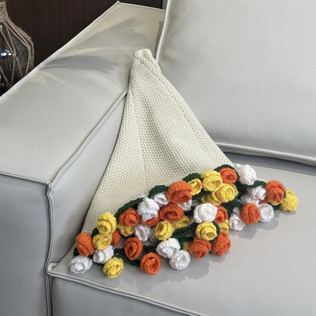 Handgemachter Gestrickter Rosenstrauß Runde Gehäkelte Blumendecke