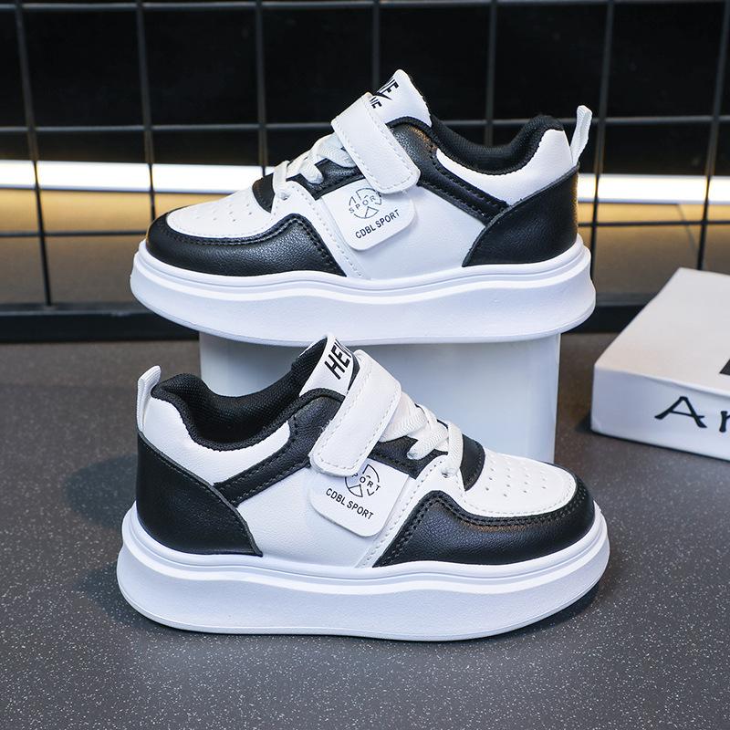 2025 spring and autumn new children's board shoes girls soft-soled sports shoes boys non-slip running shoes white shoes casual shoes