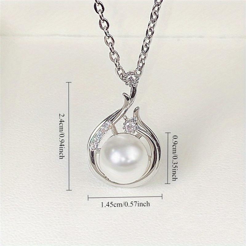 Elegant and gorgeous temperament, versatile pearl shell earrings pendant for women, fashionable and luxurious ear hook necklace set