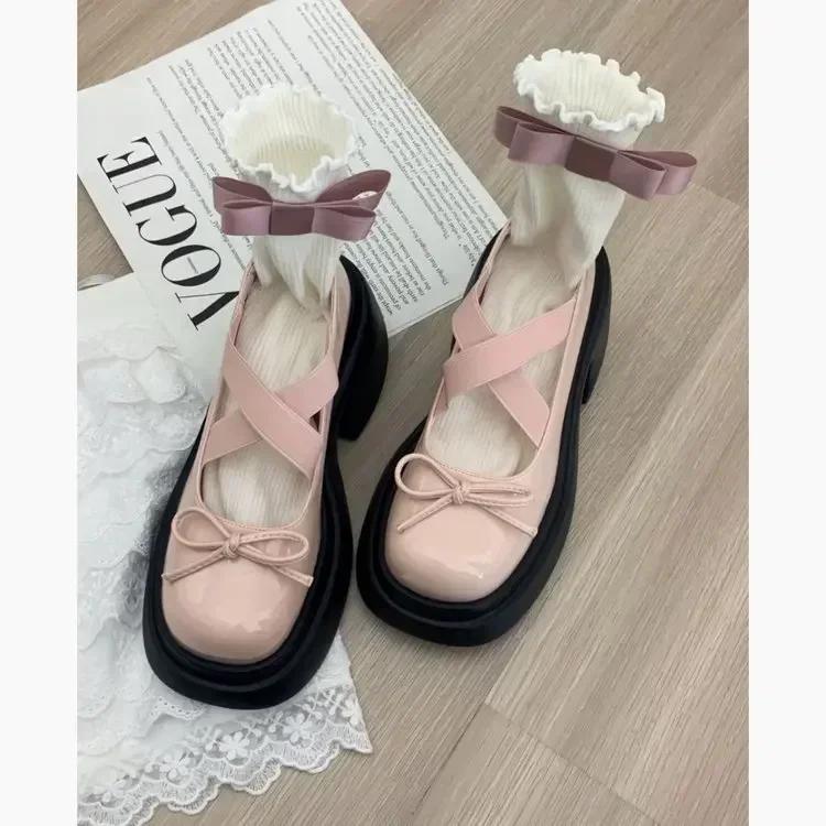 Fashion Women Sweet Bowknot Platform Mary Janes Shoes Women New Cross Strap Thick Single Shoes Ladies Buckle Patent Leather Lolita Pumps