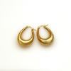 Wind French Retro Oval Hollow Titanium Steel Earrings High-End Light Luxury Earrings U-Shaped Earrings