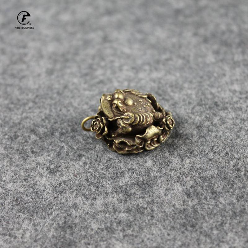 Solid Copper Lucky Toad Tea Ceremony Small Ornaments Tea Pet Antique Bronze Animal Bufo Figures Miniatures Desk Decoration Craft