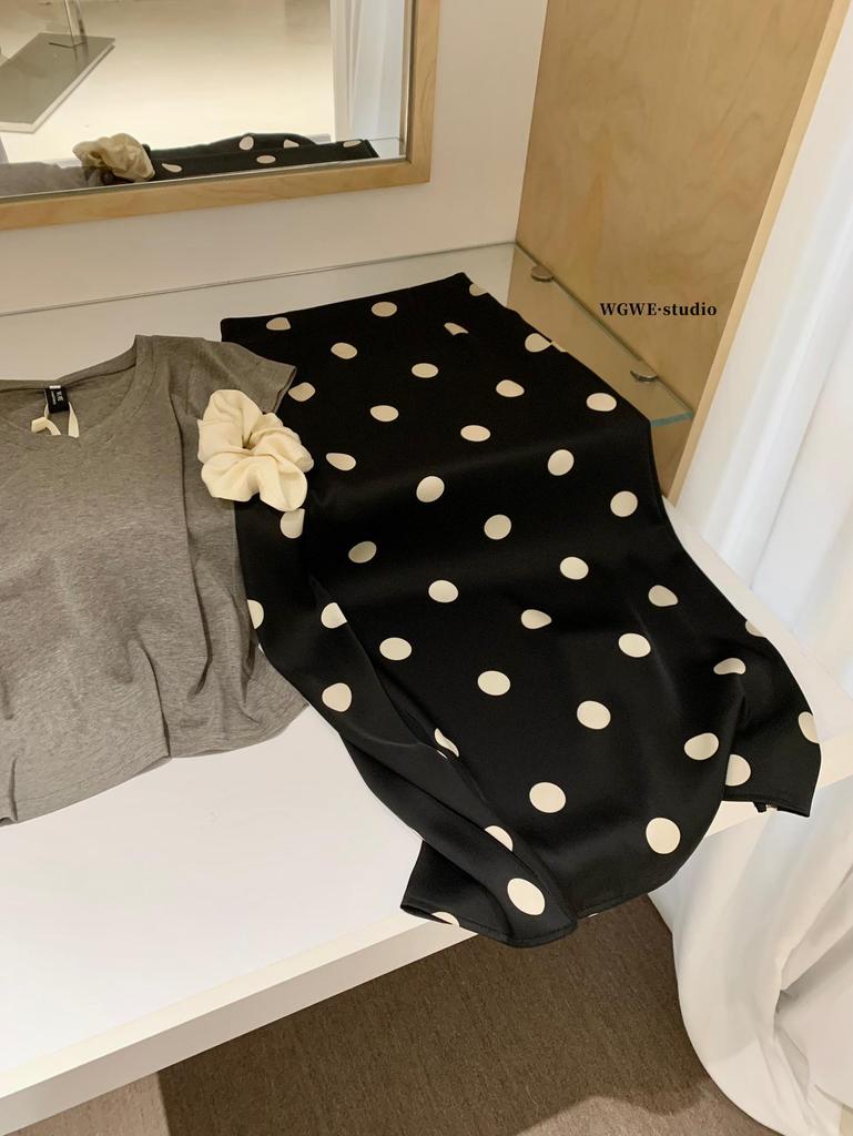 Women's Petite A-line High-Waisted Polka Dot Skirt - Spring/Summer Collection