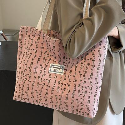 Premium Commuter Tote Bag Large Capacity New Niche One Shoulder Handbag for Women Versatile Mommy Bag