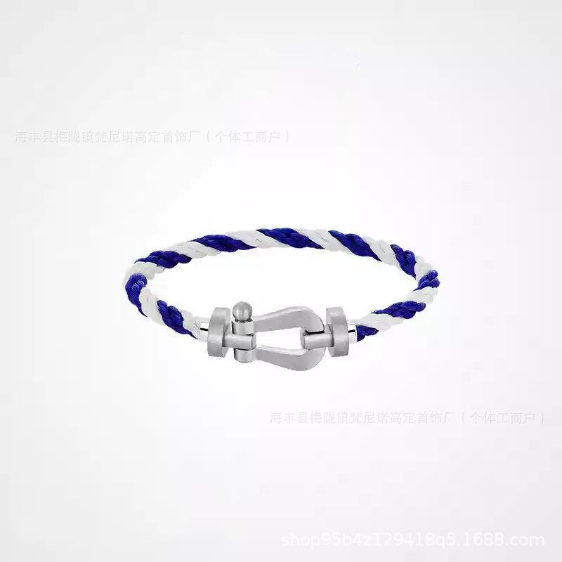 Pulsera de Oro V Full Diamond Cuerda Roja de Herradura de 8 Caracteres Cuerda de Mano de Alambre de Acero