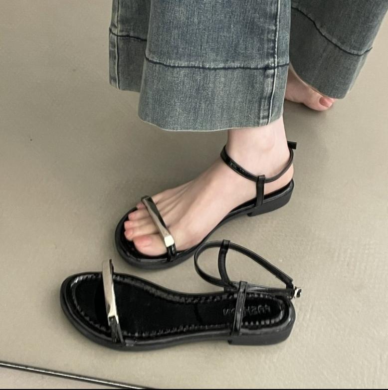2025Designer Summer Open Toe Women Flats Sandals Fashion  Outdoor Beach Dress Gladiator Sandalias