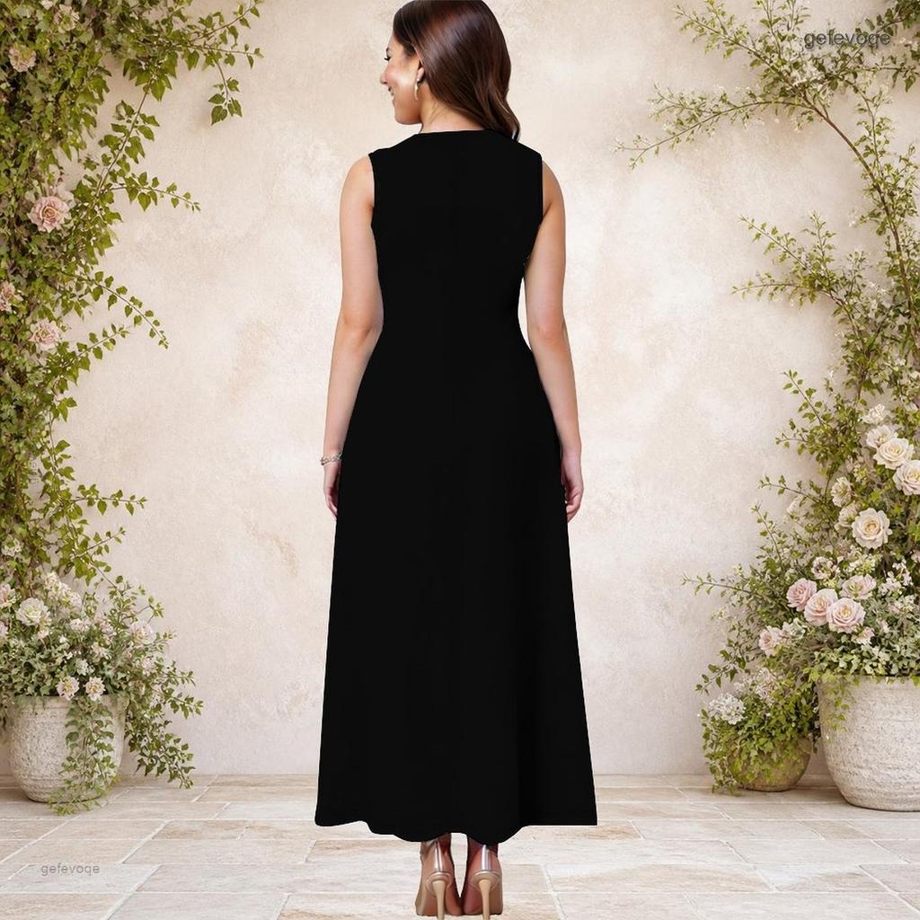 Women Plus Size Round Neck Sleeveless Black White Geometric Printed A Line Long Dress With Side Pockets