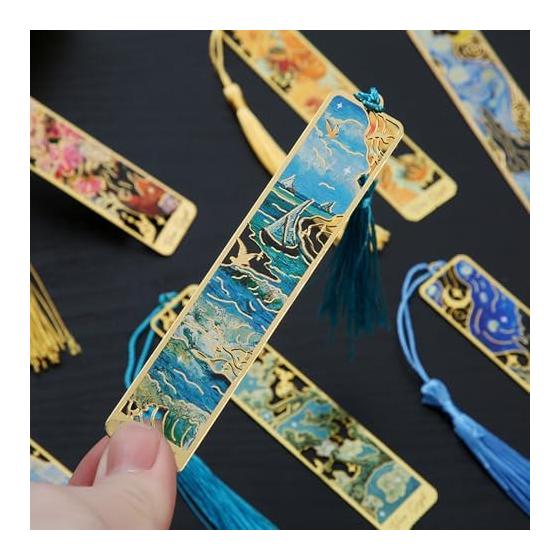 Metal Bookmarks for Readers - Ornate Hollow Trim Page Markers, Ideal Gift for Women, Girls, Teachers, Friends, Book Lovers, Students - Set of 4