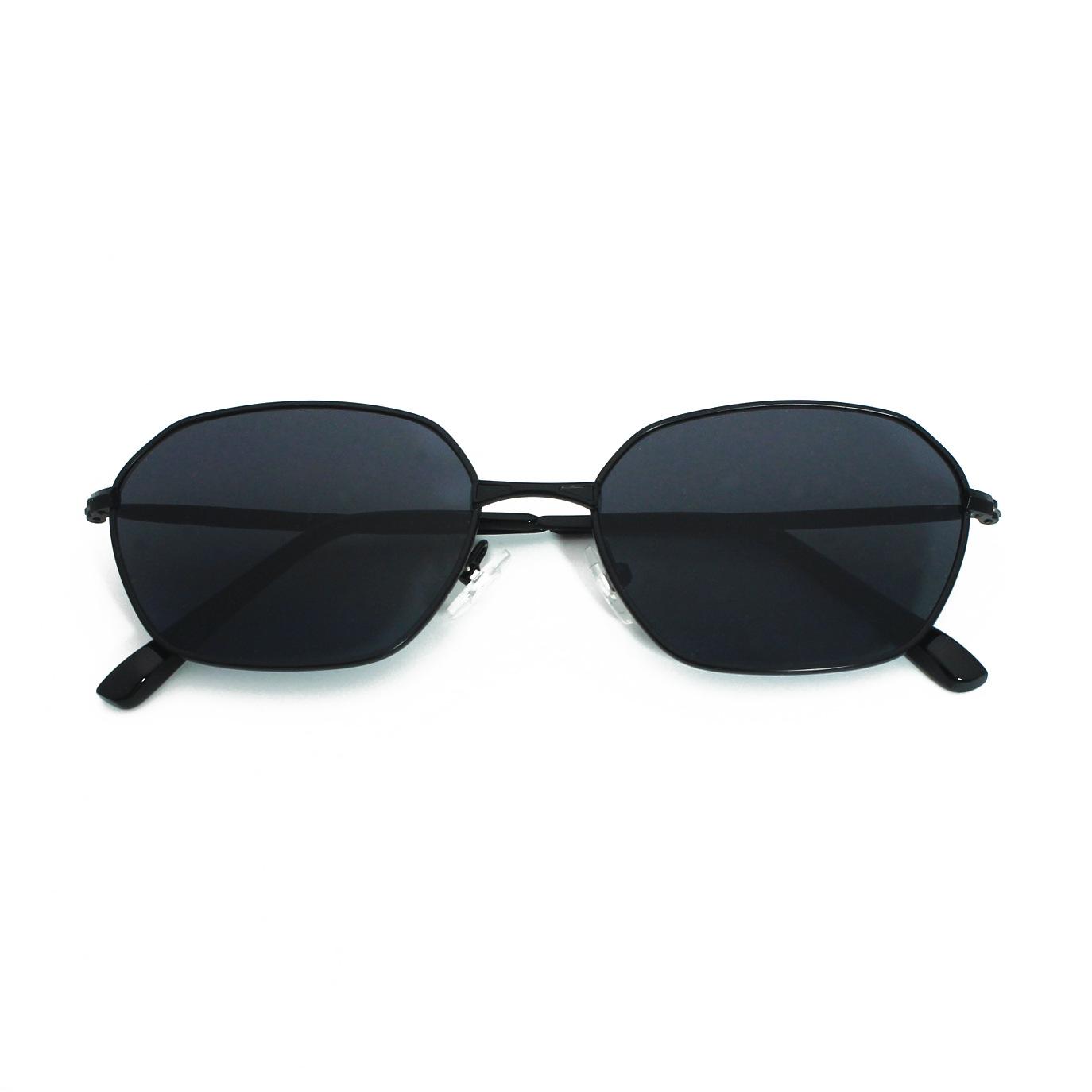 Irregular Hong Kong style retro sunglasses metal glasses men s and women s personalized sunglasses simple tide UV protection черный серый