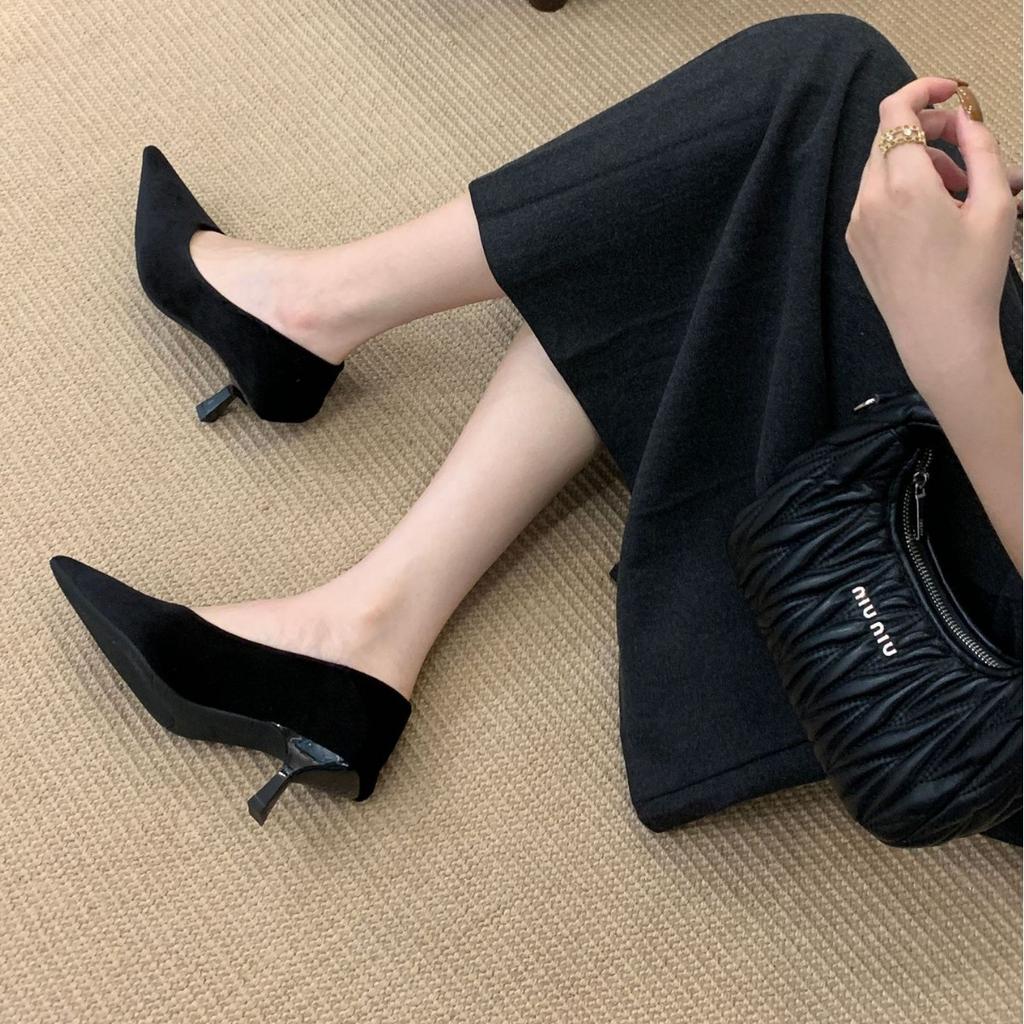 2025 New Korean Version Pointed Head Shallow Mouth Foot Cover Soft Sole Commuter Work Thin Heel Women's Shoes