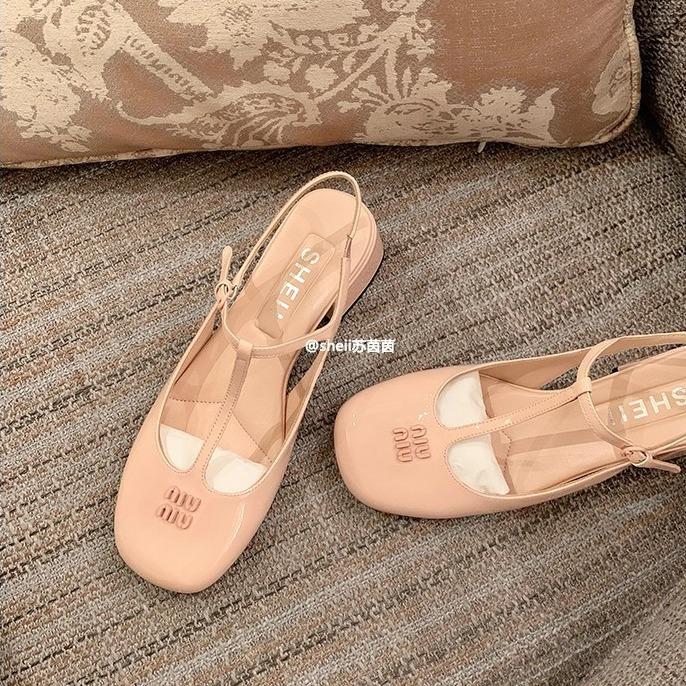 Spot Second Hair! Fashion Versatile New Miumiu Home Square Head T-button Thick Heel Bag Head Empty Sandals Women's Summer