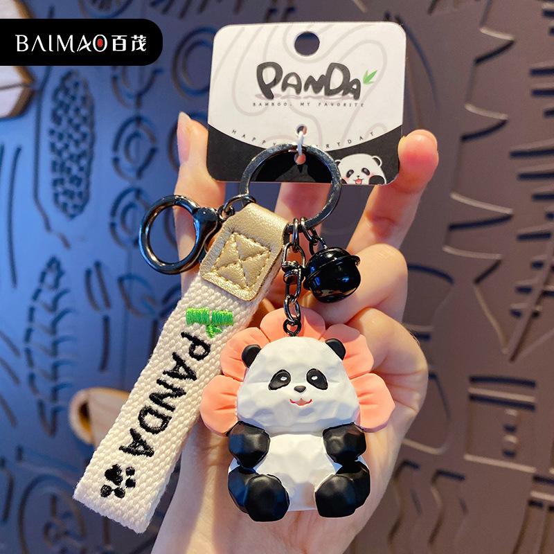 Original Resin Wood Carving Wind Panda Keychain Creative Exquisite Bamboo Panda Couple Keychain Bag Pendant