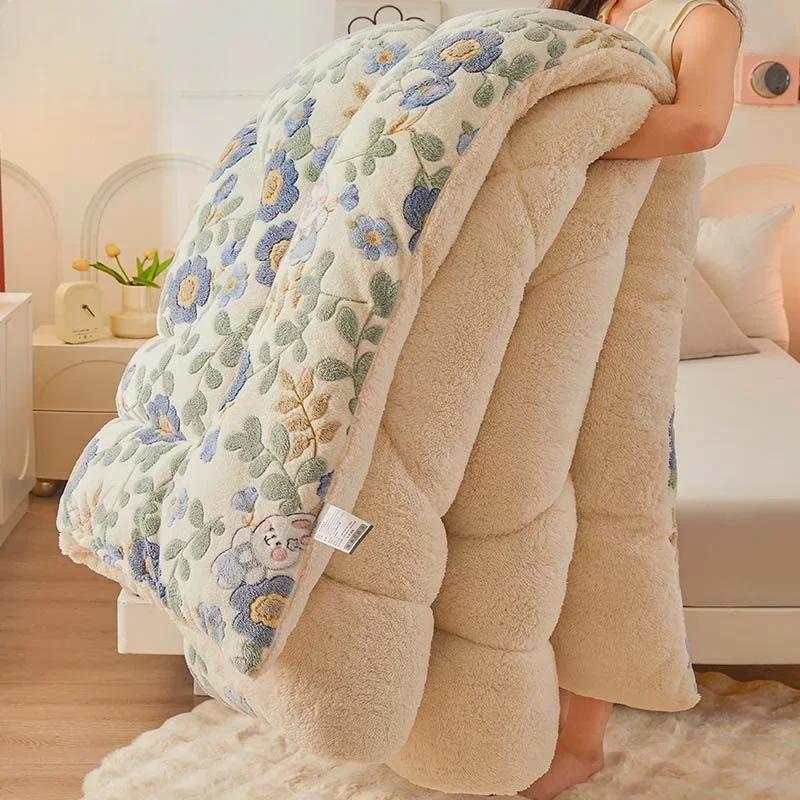 Snowflake Velvet Comforter Fine And Delicate Lamb Wool Quilt Core Dormitory Adults And Children Machine Washable Thick Blankets