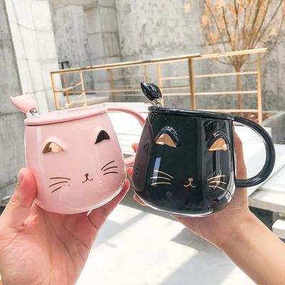 Keramiktassen Handgezeichnete goldene Cartoon-Katze Kaffeetasse Kreatives Trinkgeschirr Kaffee-Tee-Tassen Neuheit Geschenke Milchbecher