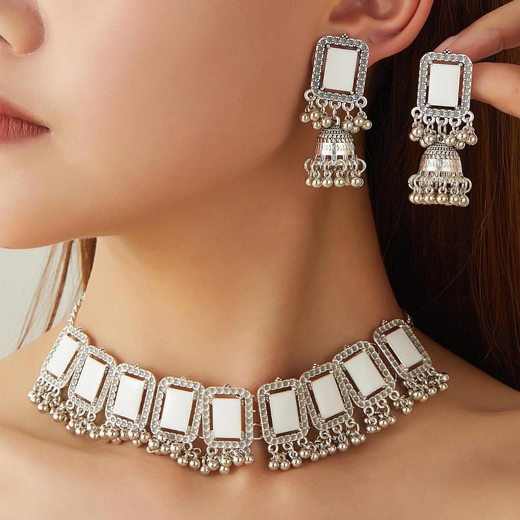 Retro Ethnic Style Diamond-Encrusted Bells Fringed Earrings Women'S Bohemian Square Geometric Necklace Light Luxury Jewelry Set