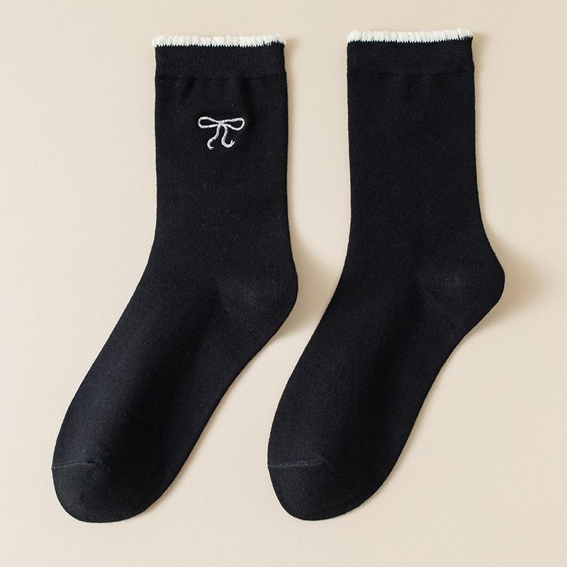 

Trendy Japanese Bow Lace Mid-Calf Solid Color Women s Cotton Socks for Autumn/Winter One Size чёрный