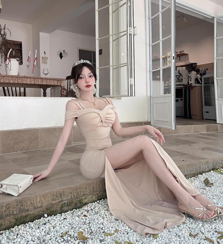 Rochie de seară elegantă cu umerii goi: Rochie Bodycon Sexy Decolteu Adânc și Crăpătură Înaltă pentru Femei Mature