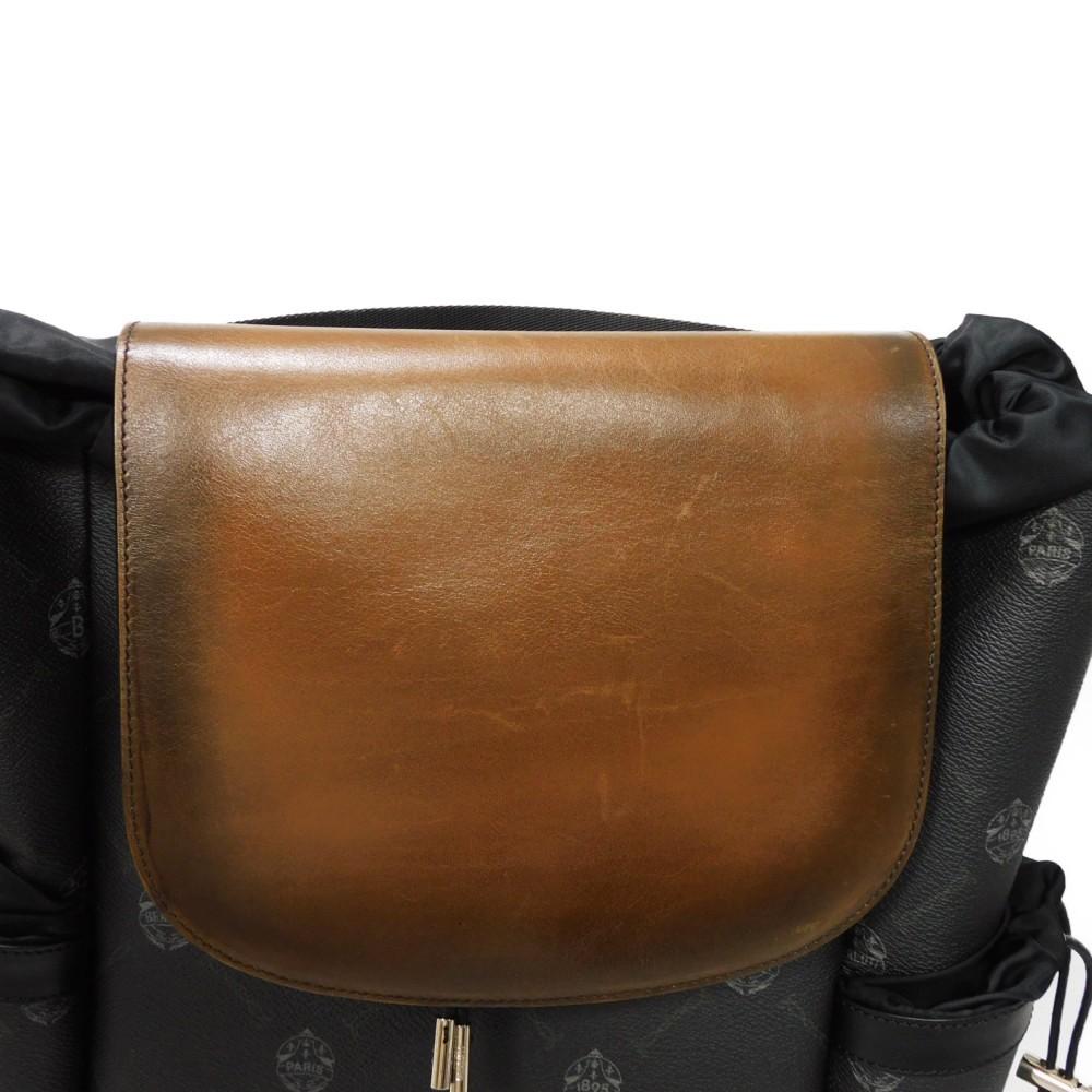 Used 11828 Hiker Daypack 7927 New Logo Emblem Signature Cocoa Brown Crest Black Made in Italy Men's from Japan AUTHENTIC