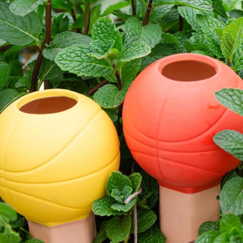 Coni per Irrigazione a Forma di Pallacanestro Pali Auto-Irriganti Per Piante 4 PZ Spikes per Irrigazione in Terracotta Rilascio Lento Automatico